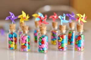 Candy Pin Wheel bottles, candy party craft, cookies and candy craft activity